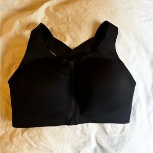 Lululemon - Enlite Front-Zip Bra - Size 34DD